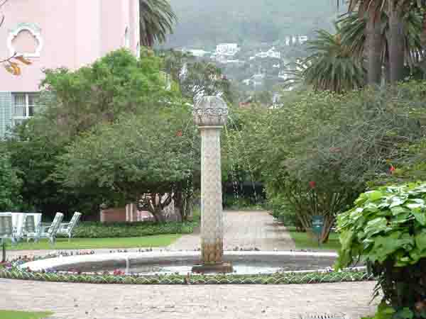   Mount Nelson Hotel fountain